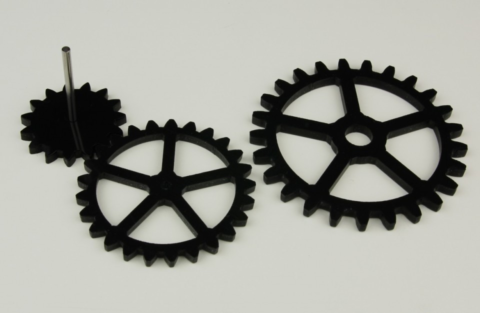 Laser cutting of gears made of 4 mm delrin