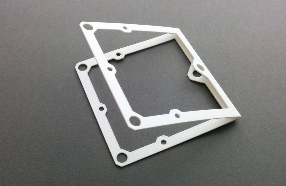 An anchoring part made of 0.8mm polypropylene cut with laser