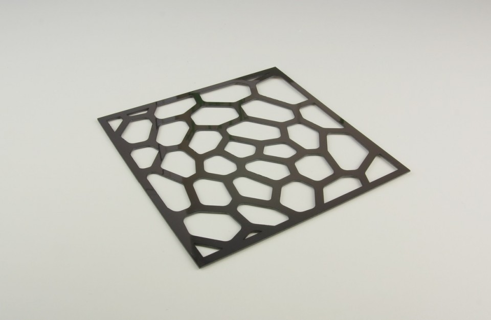 Laser cutting of an ornamental element in stainless steel 1mm thick