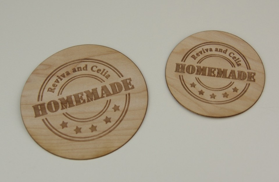 Veneer labels made by laser cutting and engraving technology
